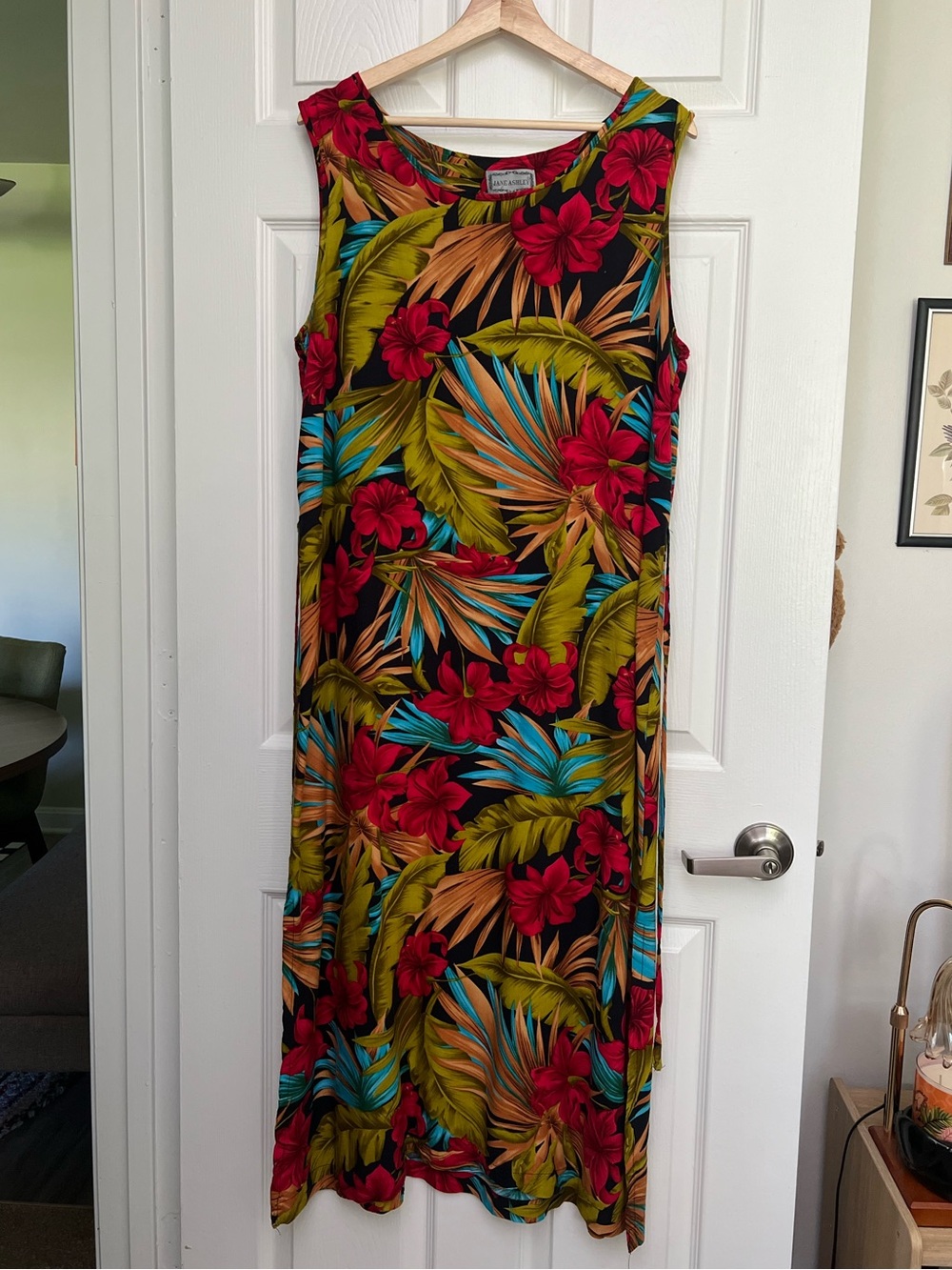 Jane Ashley Tropical Print Tie Waist Maxi Dress